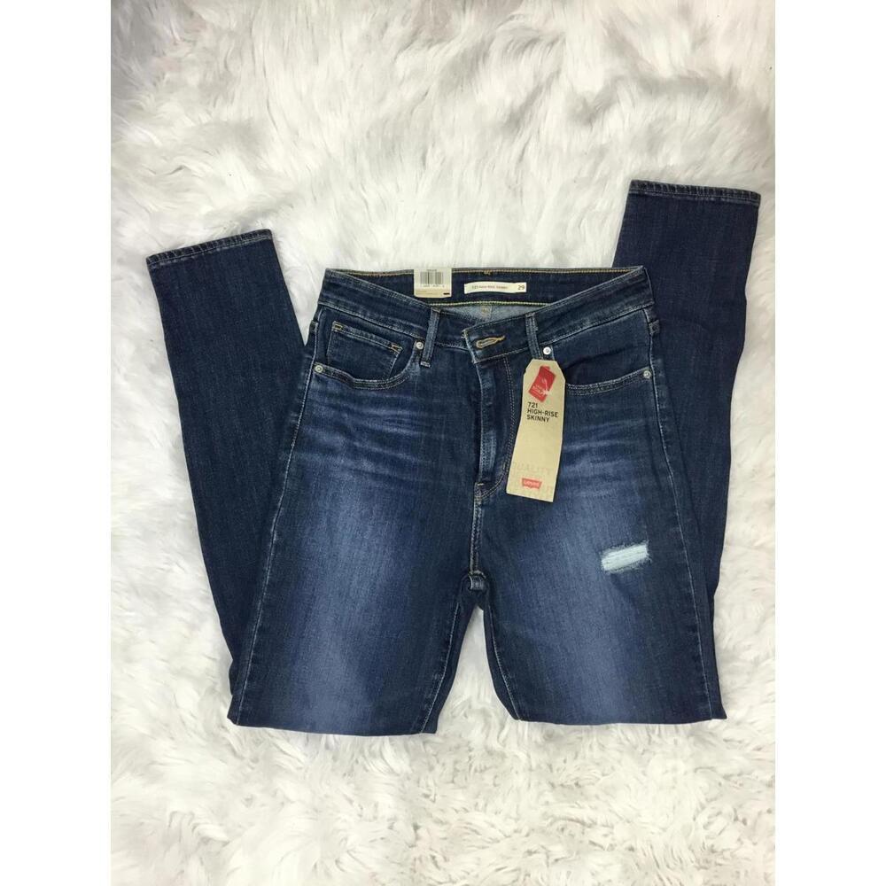 ✨LEVI 721 HIGH RISE SKINNY JEANS ✨